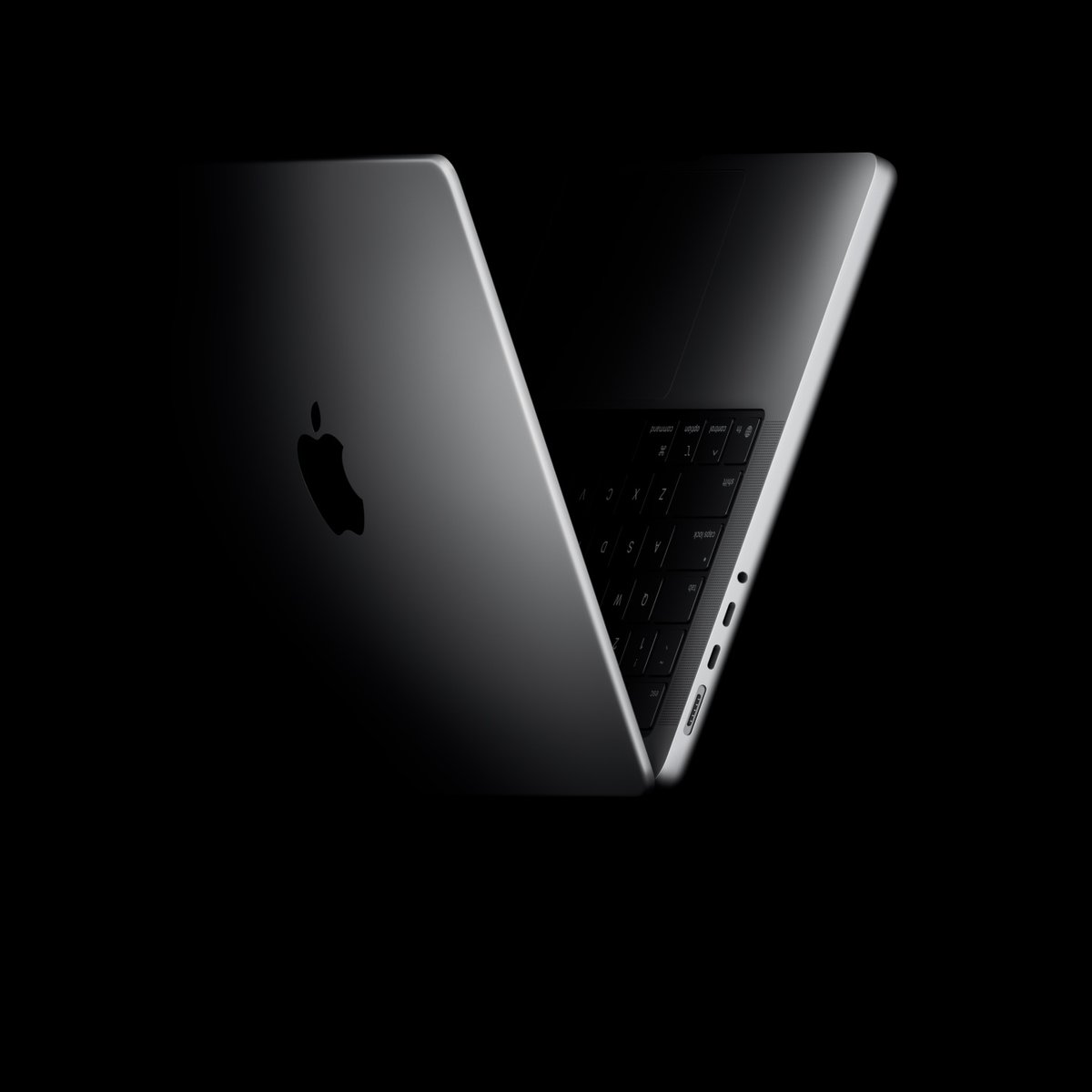 Apple MacBook Pro 14-inch (M5) Certified Refurbished — 15% off ($1,359 from $1,599)